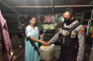 Berantas Miras, Polsek Bunta Sita CT di Rumah Warga