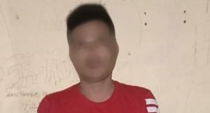 Kantongi Sabu, Pemuda Ini Hanya Bisa Pasrah Saat Ditangkap Polisi