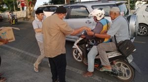 Bangun Solidaritas, DPD PAN Banggai Berbagi Takjil Ramadhan