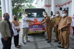 PT.KLS Sumbang 1000 Paket Sembako Untuk Nakes dan Warga Terdampak Covid-19