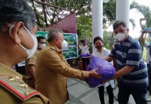 Bantu Warga Terdampak Covid-19, PT. ANI Salurkan 1000 Paket Sembako