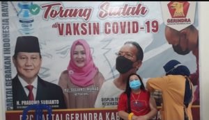 Warga Antusias Ikuti Vaksinasi Yang Digelar DPC Gerindra Banggai