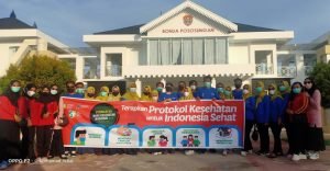Peringati HKN Ke-57, RSUD Banggai Gelar Lomba Kebersihan Lingkungan dan Bagi Masker