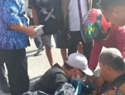Aksi Bupati Amirudin Tolong Warga Alami Lakalantas di Batui Viral