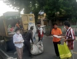 Turun ke Jalan, DPC Gerindra Banggai Bagi-Bagi Berkah