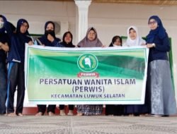 Giat Gerpoling, Perwis Luwuk Selatan Gotong Royong Bersihkan Masjid