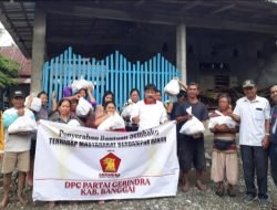 Gerindra Banggai Salurkan Bantuan di Lokasi Banjir