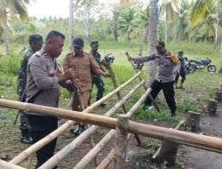 TNI-Polri Bersama Warga Bongkar Arena Judi Sabung Ayam di Nambo