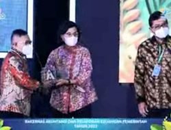 Bupati Banggai Terima Penghargaan Opini WTP 10 kali Berturut-turut