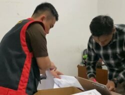 Tim Penyidik Kejari Banggai Geledah Kantor BPBD Banggai, Terkait Dugaan Korupsi Rekonstruksi Talud Pengaman Pantai di Desa Gorontalo
