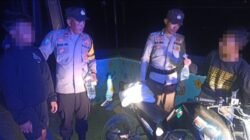 Patroli Malam, Polsek Batui Temukan Remaja Pesta Miras Cap Tikus di Jembatan