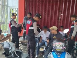 Polres Banggai Razia Anak Sekolah Nongkrong di Luar Saat Jam Pelajaran