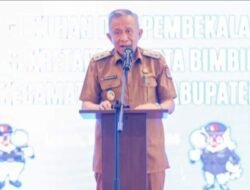 Wabup Furqanuddin Hadiri Pengukuhan dan Bimtek Panwaslu Kecamatan se-Kabupaten Banggai