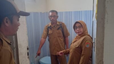 Tak Menunggu Lama, Camat Turunkan Tim Inspeksi Sarana Sanitasi PKM Hunduhon