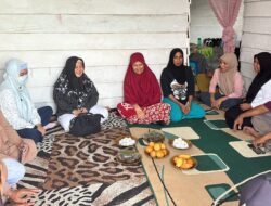 Warga Gelar Doa Syukuran Bedah Rumah Bantuan Ketua DPC Gerindra dan Waket 1 DPRD Banggai
