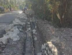 Warga Pertanyakan Papan Informasi Proyek Drainase di Dusun Dua Matanyo