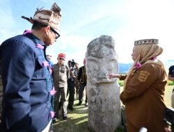 Wagub Sulteng Dampingi Menteri Kebudayaan Kunjungi Negeri 1000 Megalitik Lembah Behoa