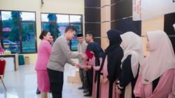 Raih Keberkahan Ramadan, Kapolres Banggai Santuni Anak Yatim Saat Buka Bersama