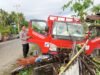 Diduga Sopir Mengantuk, Truk Gas LPG Tabrak Dua Pagar Rumah di Kintom