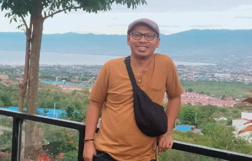 BUDI: IRWANTO HARUS BACA KRITIK SAYA SAMPAI HABIS, BIAR TIDAK SEPERTI ORANG SAKAU