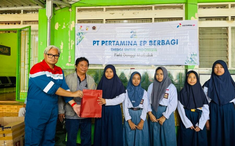 HUT ke-21, Pertamina EP DMF Bersama PWI Banggai Berbagi ke Dua Panti Asuhan di Luwuk